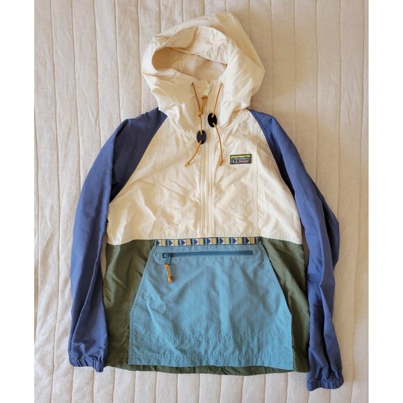 L.L. Bean mountain classic multi-color anorak - Picture 2 of 6